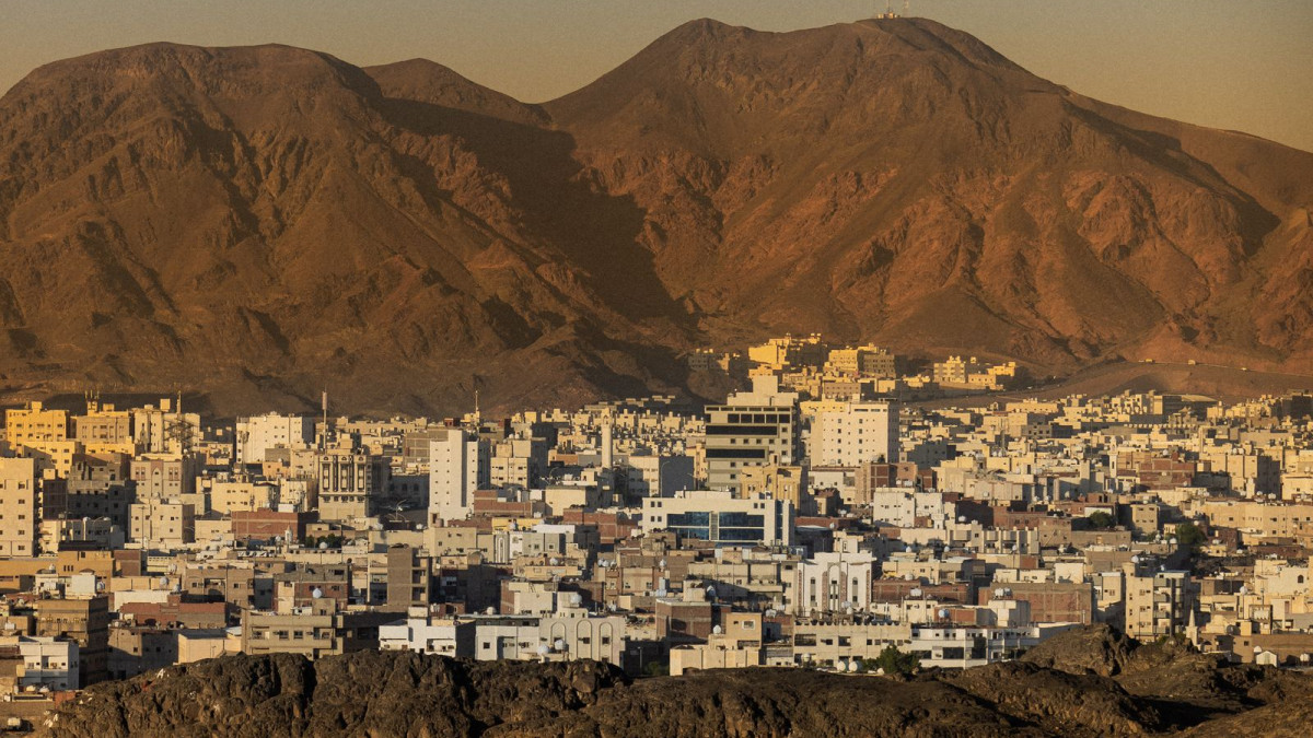 كيف تخطط إضاءة الفعاليات والمؤتمرات للتصوير الاحترافي؟